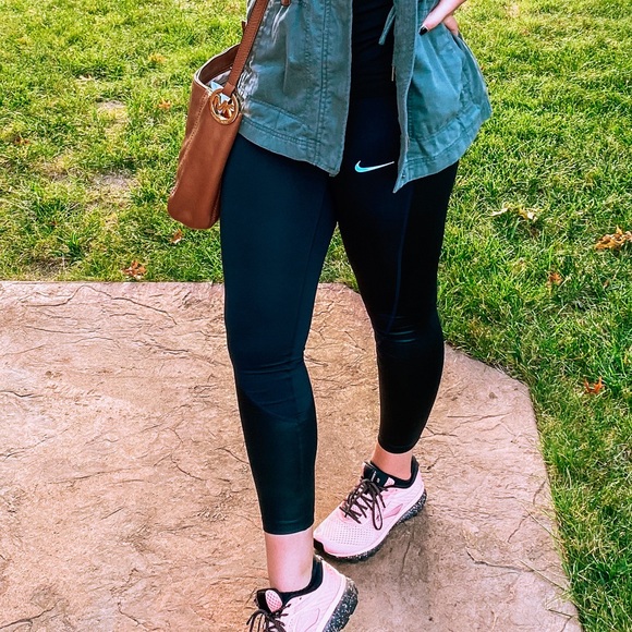poshmark nike leggings